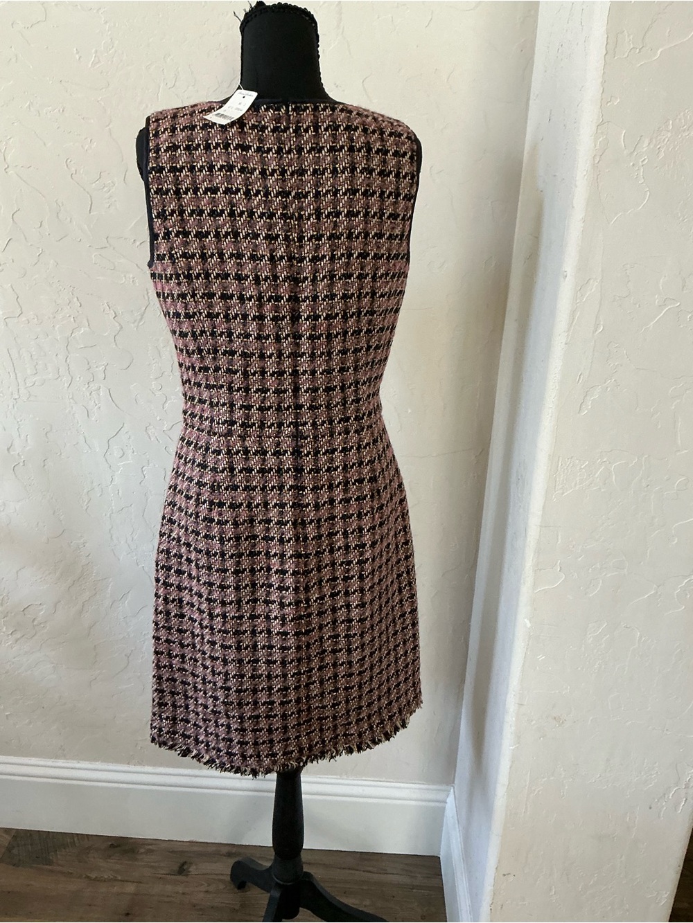 Brooks Brothers Pink and Black Tweed Sleeveless Shift Dress - Picture 2 of 3